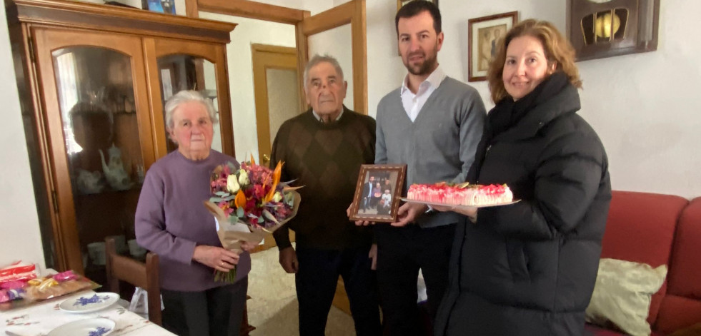 Paderne celebra el 103 cumpleaños de Martina Sabin, su vecina más longeva