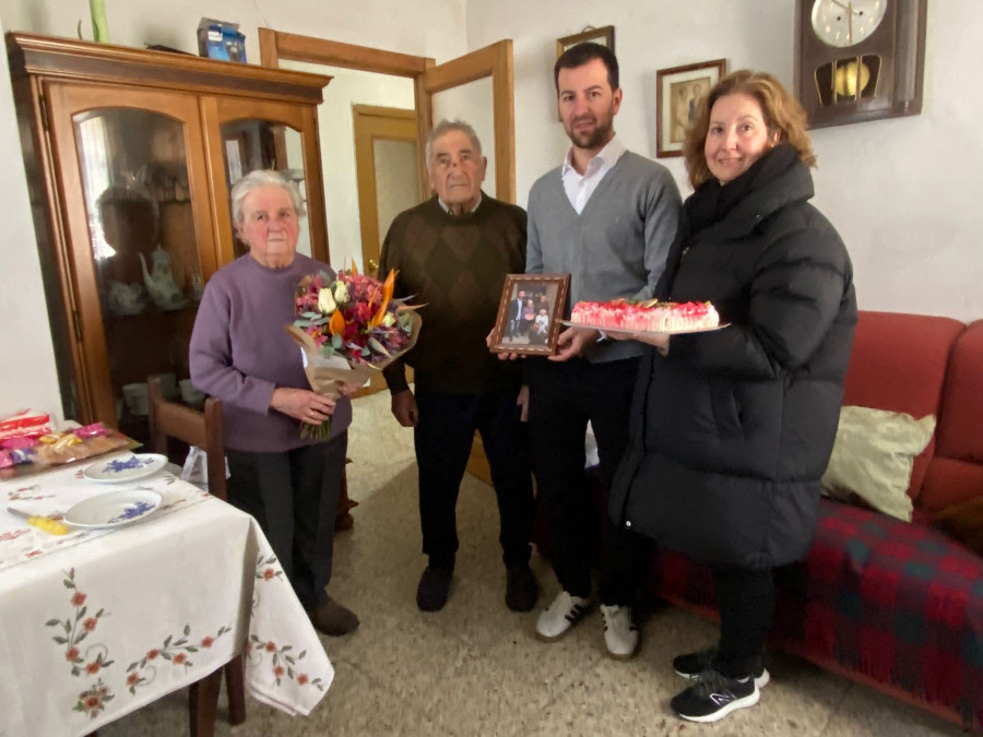 Paderne celebra el 103 cumpleaños de Martina Sabin, su vecina más longeva