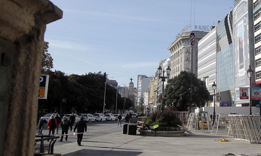 Hace 25 años | Vázquez hace del metrosidero un signo de universalidad coruñesa