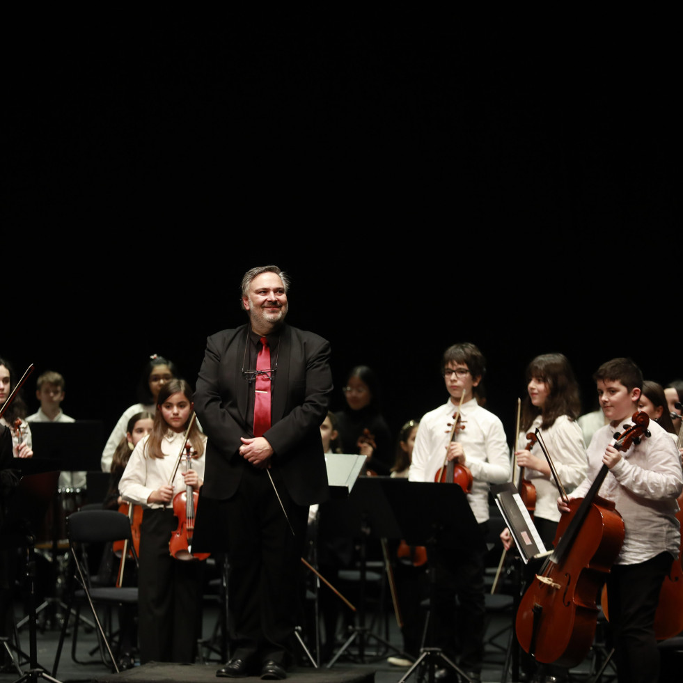 Pizzicato y Arcos, de la Orquesta Infantil de la OSG, brillan al compás de Mozart y Beethoven