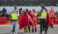 Salvamento rescata dos cayucos con unas 160 personas a bordo en aguas canarias