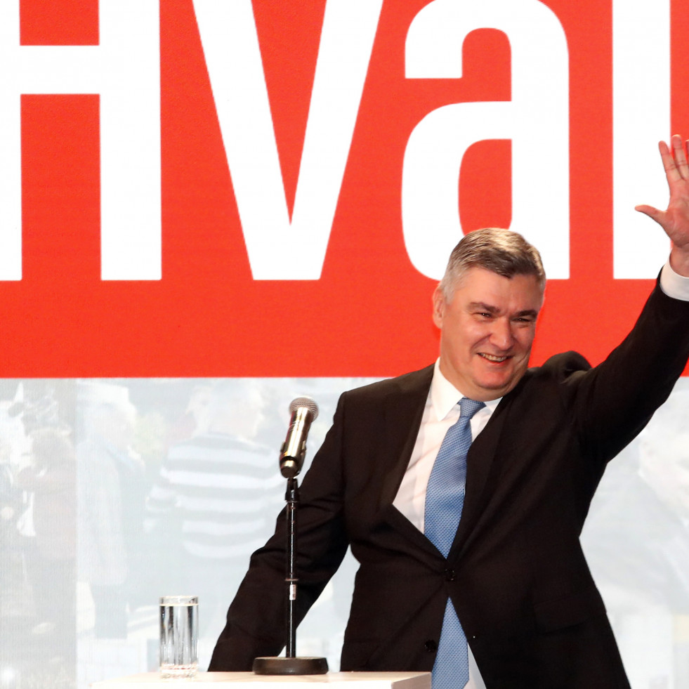 Milanovic es reelegido presidente de Croacia con el 74% de los votos, según escrutinio