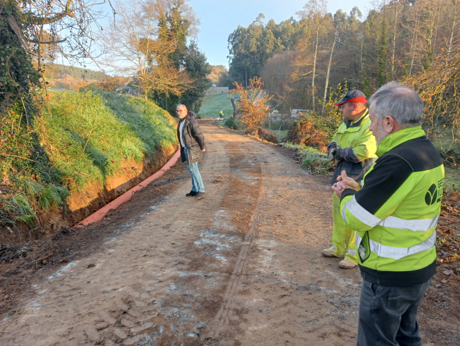 Carral comienza la II fase del proyecto de mejora del saneamiento en la parroquia de San Vicente de Vigo