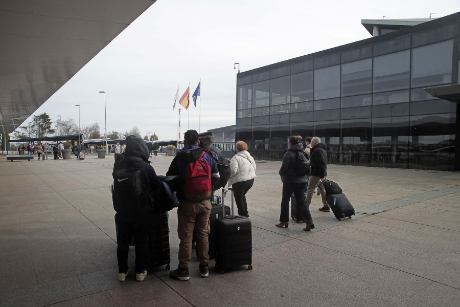 Londres, Milán y Ginebra mueven el 10% de pasajeros en el aeropuerto de A Coruña, donde Madrid es clave