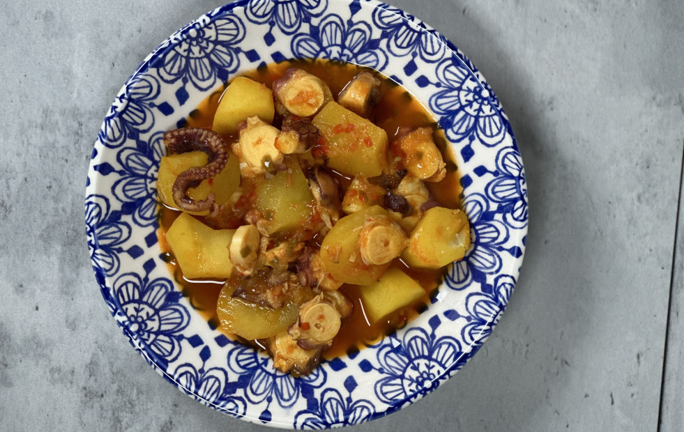 Receta de la semana: guiso de patatas con pulpo, por Marcos Serén