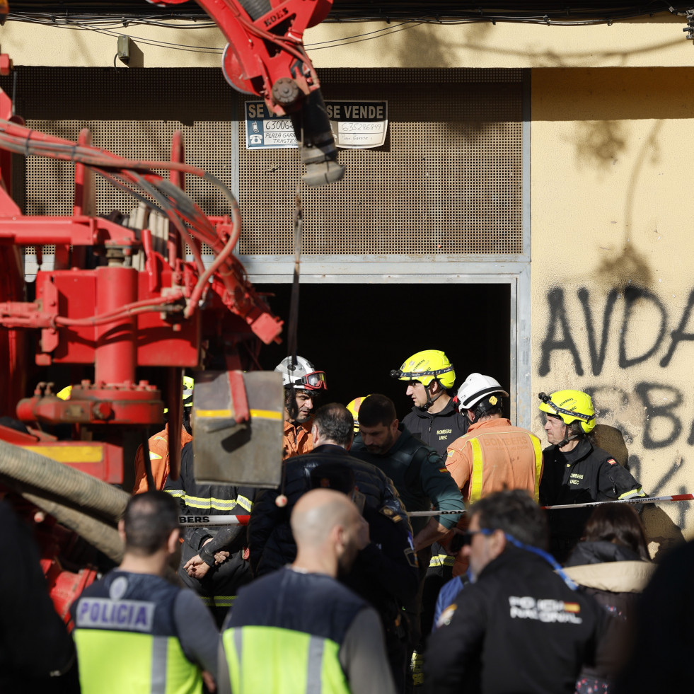 Un muerto y un herido en el derrumbe en una finca de Benetússer, municipio de la zona cero de la dana