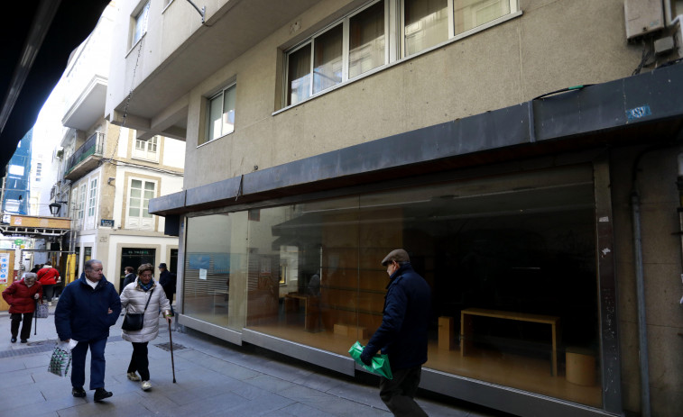 A Coruña reduce el número de bajos comerciales vacíos, pero son los más caros de Galicia