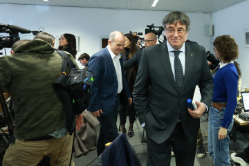 Brussels (Belgium), 17/01/2025.- Junts per Catalunya (Together for Catalunya) party President Carles Puigdemont gives a press conference following the party's board meeting in Brussels, Belgium, 17 Ja