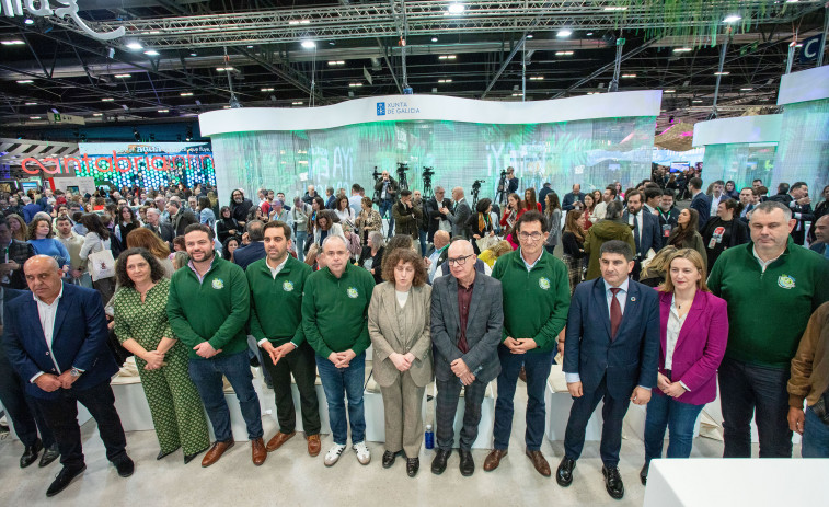 La Diputación de A Coruña exhibe en Fitur paisaje y gastronomía como 