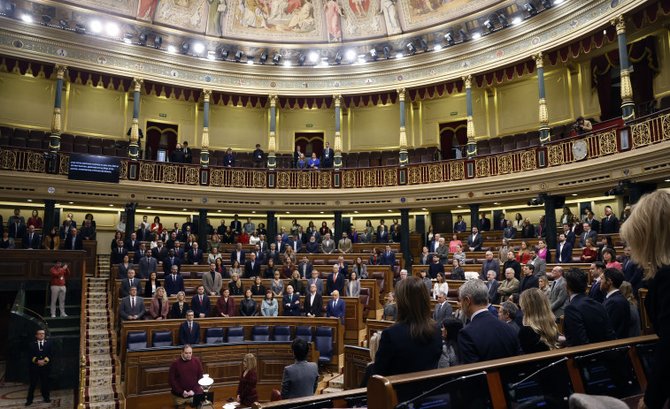 La subida de las pensiones y las ayudas al transporte decaen por falta de apoyo en el Congreso