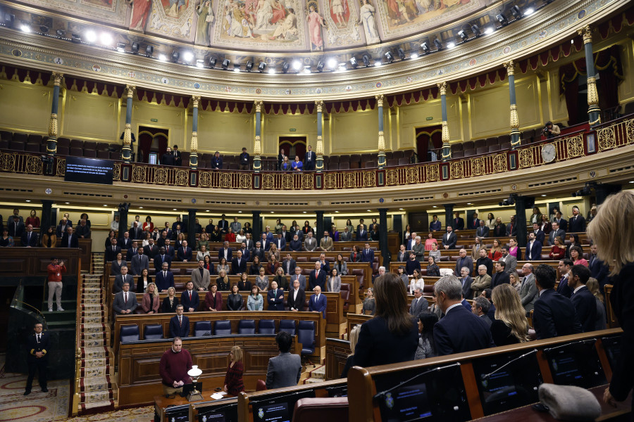 La subida de las pensiones y las ayudas al transporte decaen por falta de apoyo en el Congreso