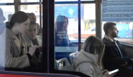 El Ayuntamiento seguirá bonificando el bus urbano