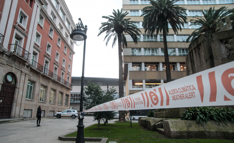 La borrasca Éowyn azota A Coruña con rachas de viento de más de 80 kilómetros por hora