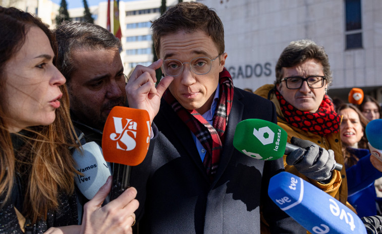 Errejón aporta al juez mensajes con Elisa Mouliaá que ella borró