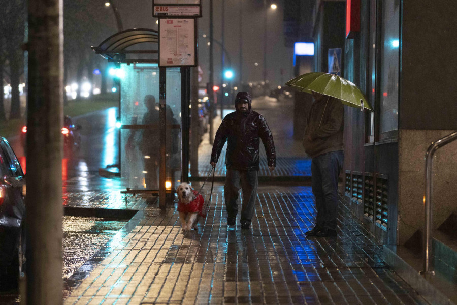 La Aemet pone A Coruña en alerta roja este domingo