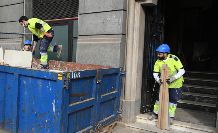 El desempleo vuelve a caer en A Coruña un 1,8%