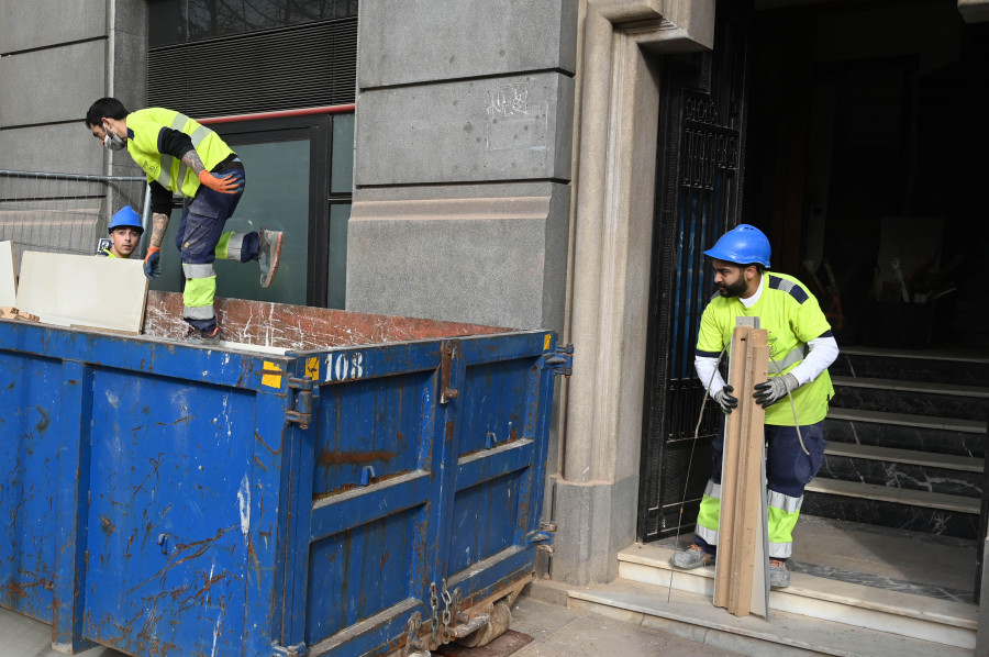 El desempleo vuelve a caer en A Coruña un 1,8%