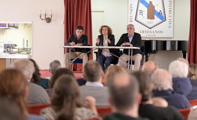 Los propietarios de pisos turísticos de A Coruña: “Se pisan los derechos de los ciudadanos”