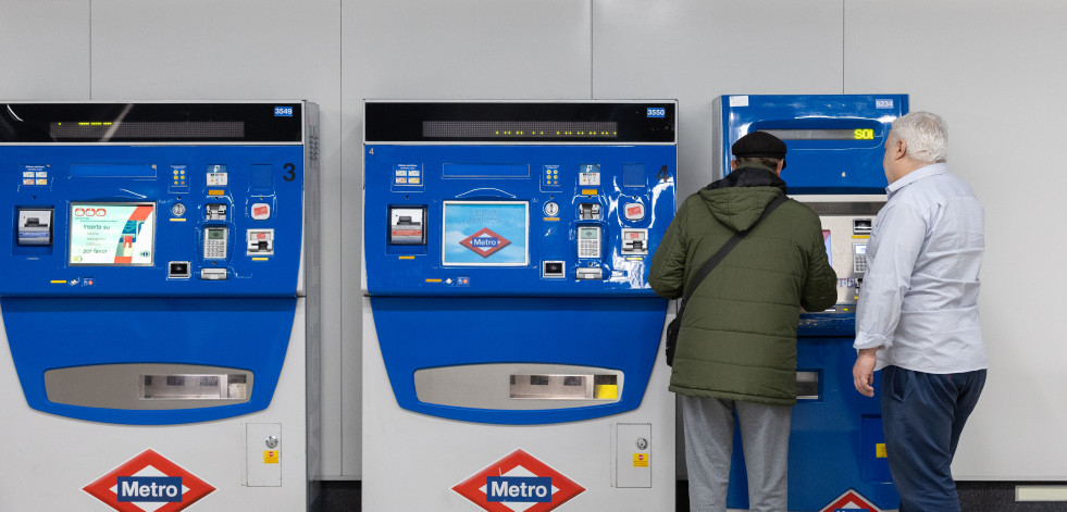 La venta de abonos estatales de tren y autobús con descuentos se reactiva mañana