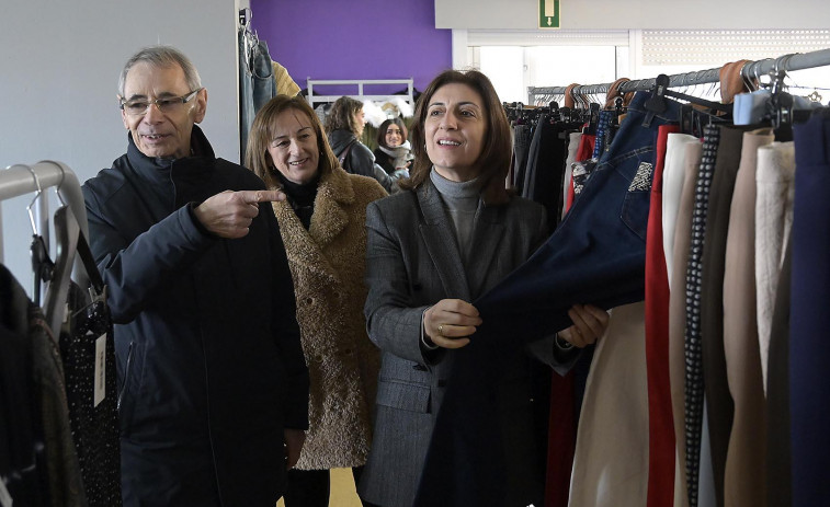 Reestrenar, la tienda solidaria de Padre Rubinos, necesita ropa de hombre: 