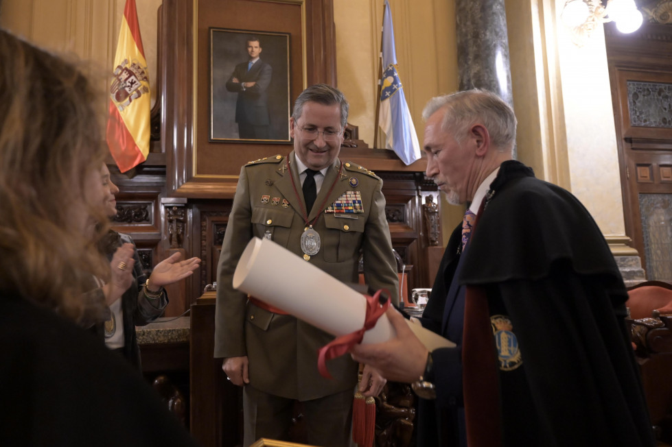 La Real Orden de María Pita nombra al general Amador Enseñat y Berea Caballero de Honor (17)