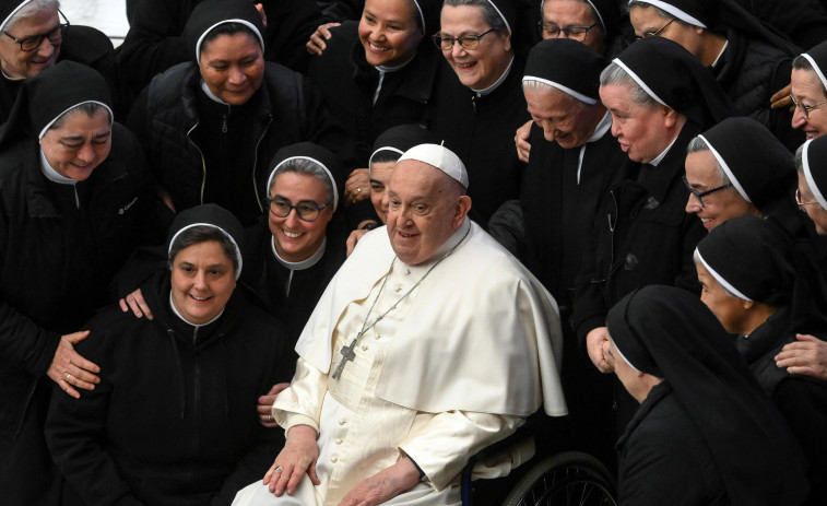 El papa no lee la catequesis de la audiencia por 