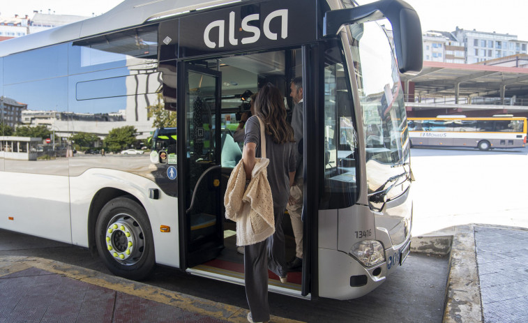 La Xunta exige que el mapa estatal de autobuses “venga con financiación” para asumir los “recortes”