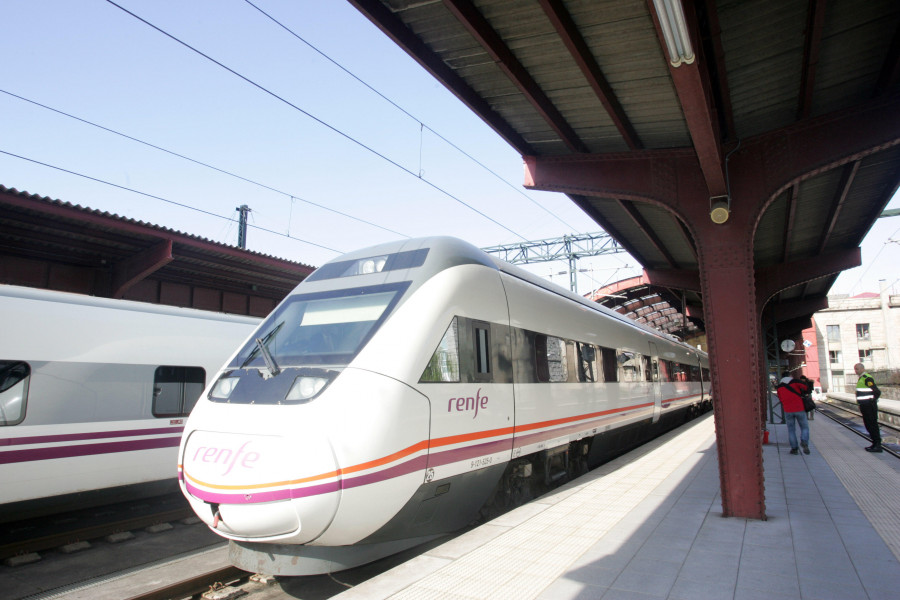 Una incidencia técnica retrasa casi una hora el tren de las 8 horas entre Vigo y A Coruña