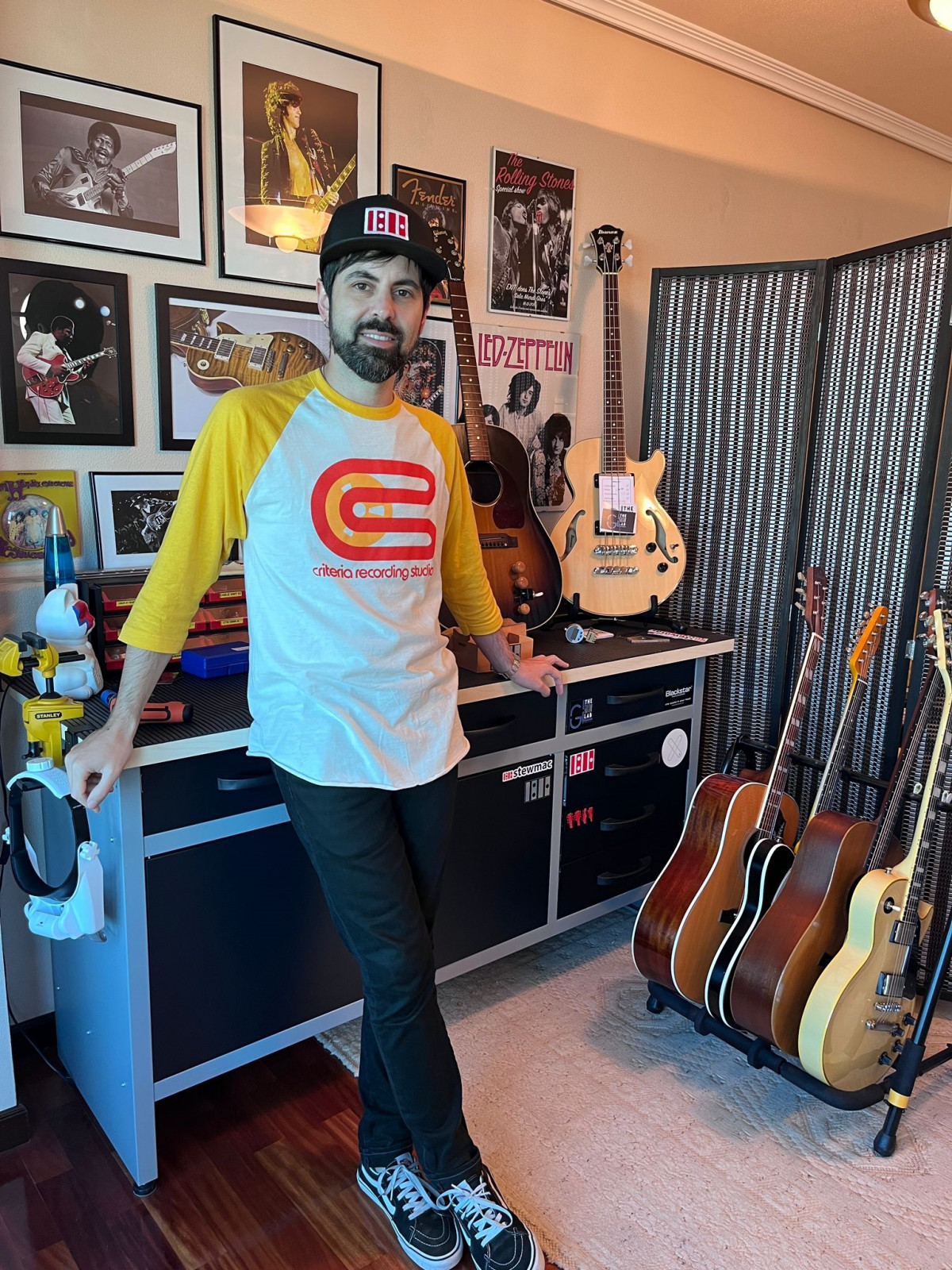 The guitar lab