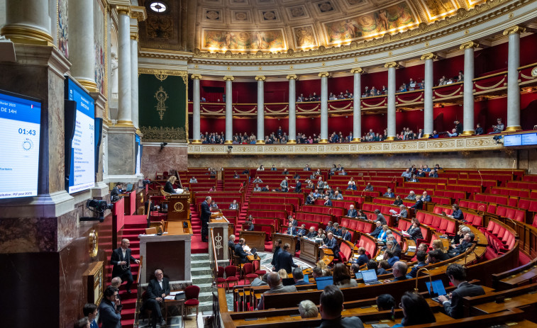 La Asamblea Nacional francesa rechaza una nueva moción de censura contra el Gobierno