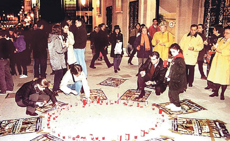 Hace 25 años | Concentración en el Cantón Grande en solidaridad con el Tercer Mundo