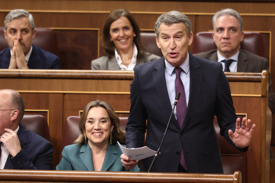 Feijóo culpa a Sánchez de que se abran "las puertas del Congreso a un terrorista yihadista" que atentó en Cataluña