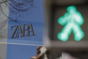 BILBAO, 13/03/2024.- Un tienda de Zara, firma que aporta el 72% del negocio al grupo Inditex, fotografiada este miércoles en Bilbao. Inditex cerró su ejercicio fiscal de 2023, el segundo con Marta O