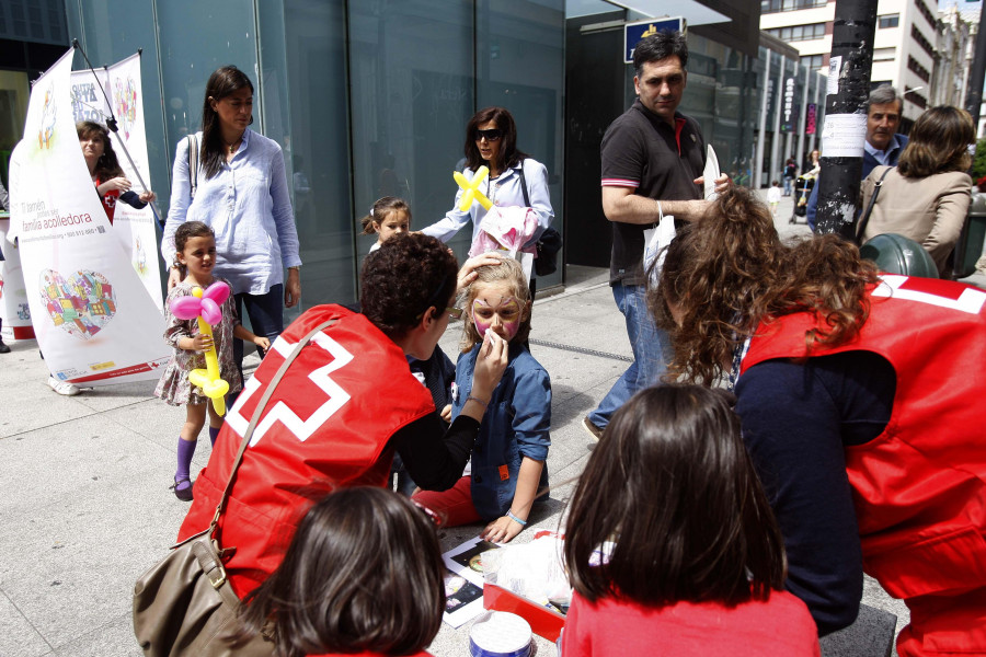 La provincia coruñesa alcanzó las 162 familias de acogida  de Cruz Roja en 2024