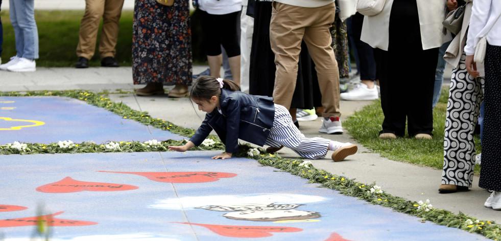 El concurso de ‘maios’ de la Festa das Flores arteixana repartirá este año más de 2.000 euros