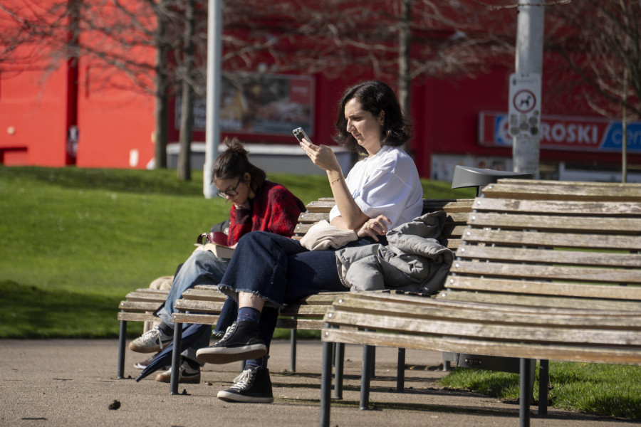 Adiós al frío y al temporal: A Coruña vive su propia primavera anticipada