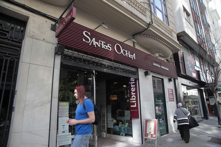 La librería Santos Ochoa busca nuevo local en la ciudad tras el cierre en Teresa Herrera