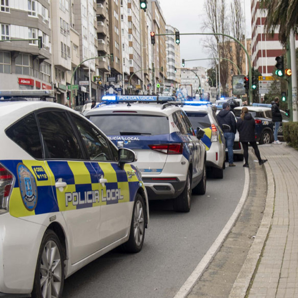 Alta tensión y despliegue policial tras una muerte natural en Monelos