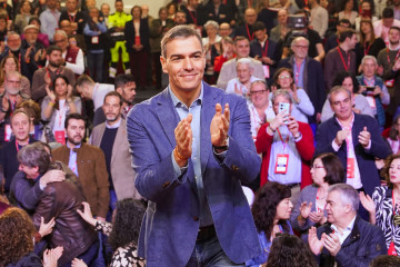 -FOTODELDIA- PALENCIA, 22/02/2025.- El presidente del Gobierno y secretario general del PSOE, Pedro Sánchez, interviene en el 15 Congreso Autonómico del PSOE de Castilla y León que se celebra en Pa