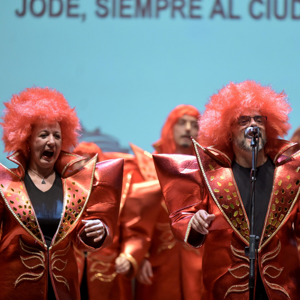 El ‘ligoteo salvaje’ de Malandros encandila entre las comparsas de A Coruña