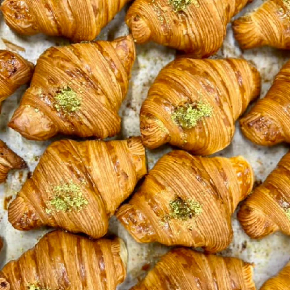 ¿Dónde comer delicias con pistacho en A Coruña? Celebra su Día Mundial con los mejores dulces de la ciudad