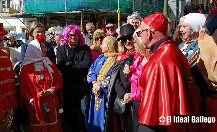 Jorquera se desmelena en el Entroido de A Coruña junto a Inés Rey