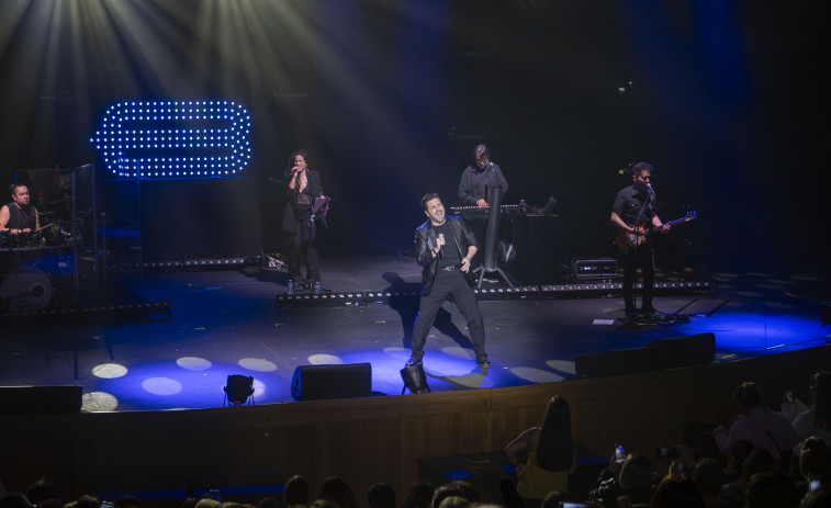 Bustamante hace volar al Palacio de la Ópera con un enérgico y vibrante concierto