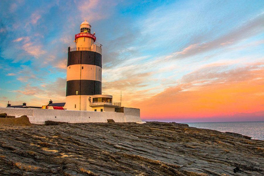 El faro que le quiere hacer la competencia a la Torre de Hércules