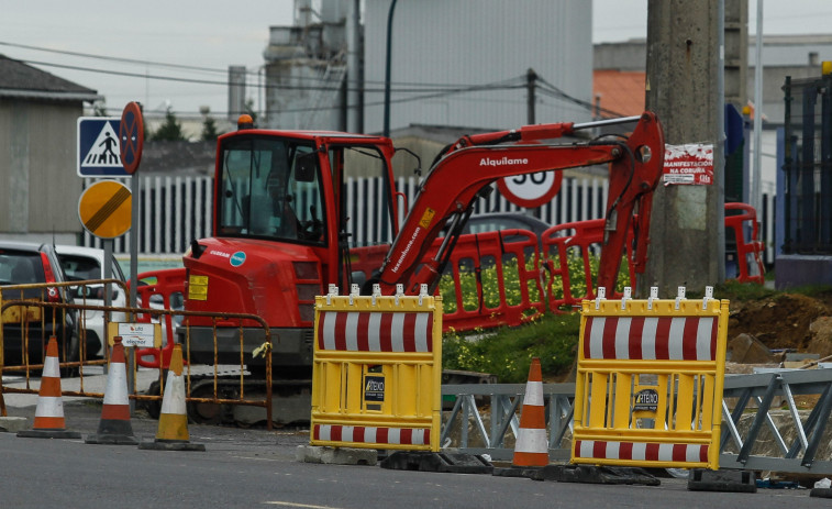 Arteixo invertirá más de 700.000 euros en mejorar la seguridad de varias carreteras de seis parroquias