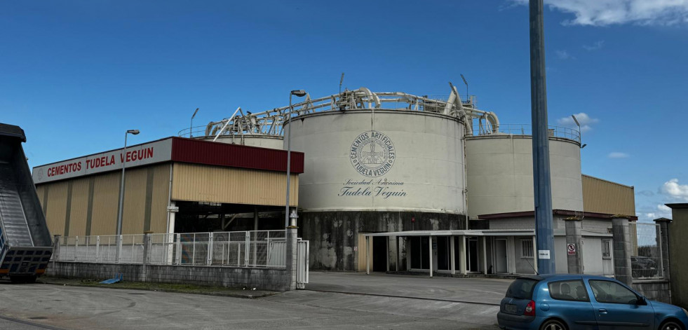 Tudela Veguín quiere construir una terminal de descarga de cemento en el Puerto Exterior