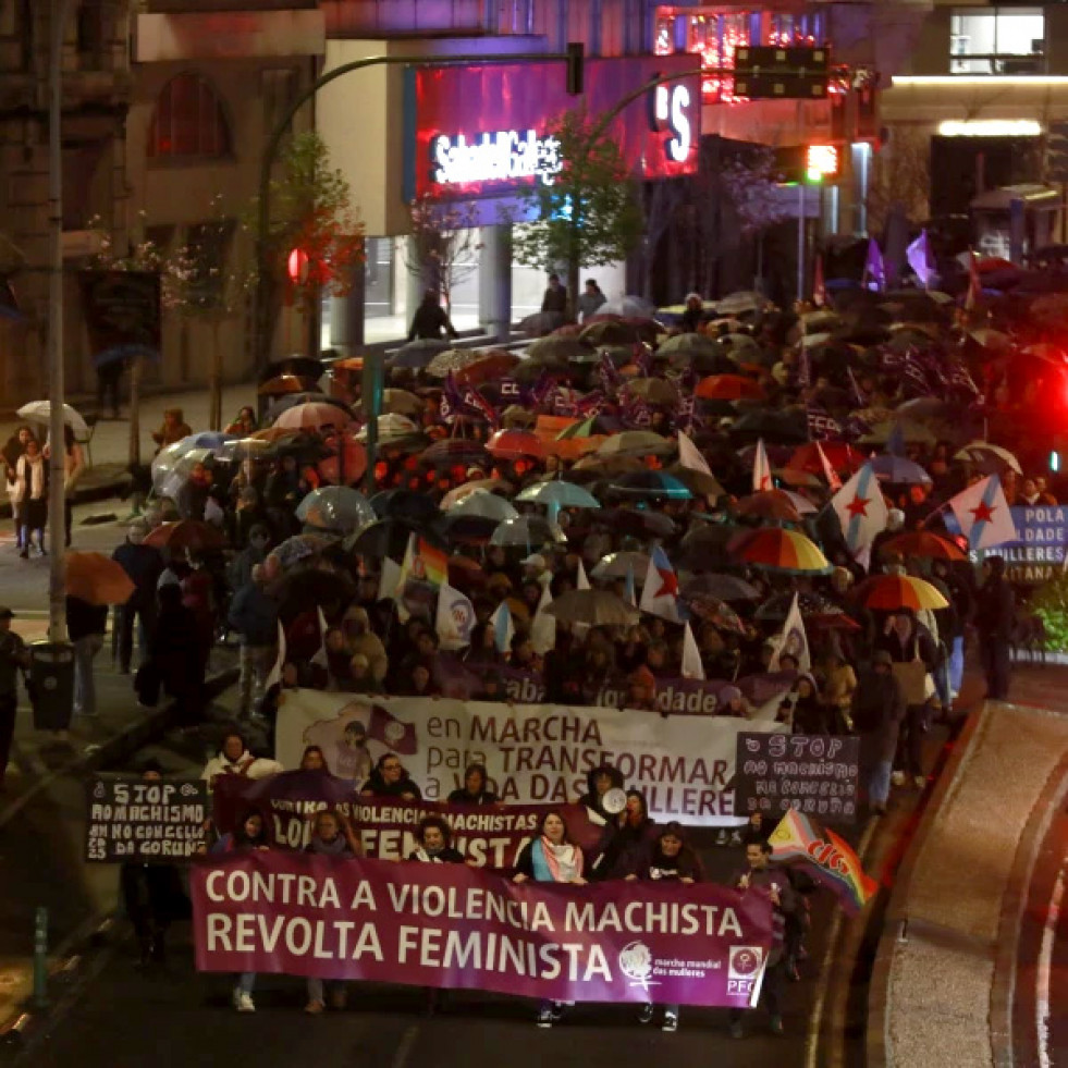 Más de 3.000 personas desafían al temporal para “loitar contra o machismo”