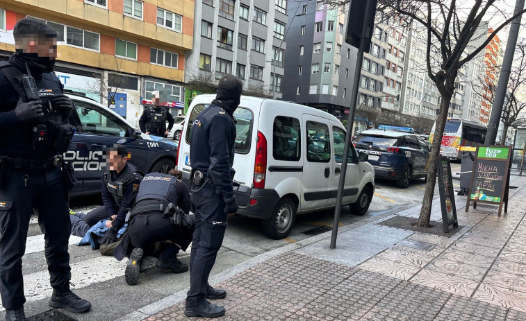 La Policía detiene a un conductor temerario en A Coruña