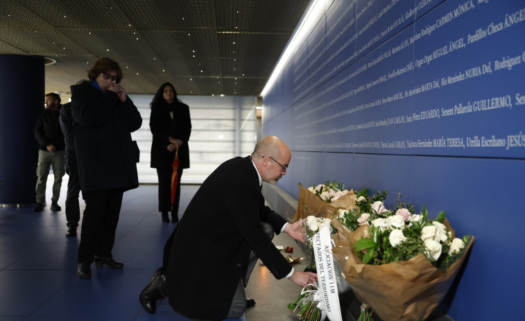 Madrid homenajea a las víctimas del 11-M en Atocha