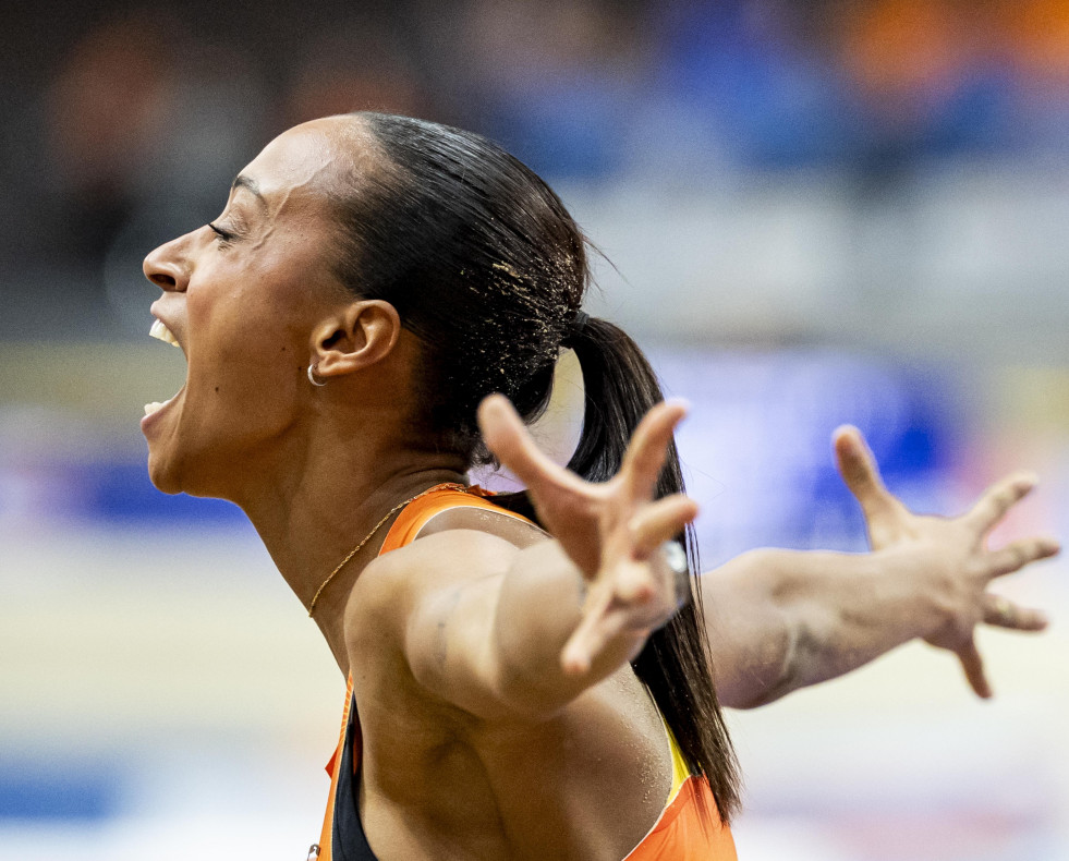 Apeldoorn (Netherlands), 07/03/2025.- Ana Peleteiro-Compaore of Spain celebrates winning the women's triple jump final on the second day of the European Athletics Indoor Championships in Apeldoorn, Ne